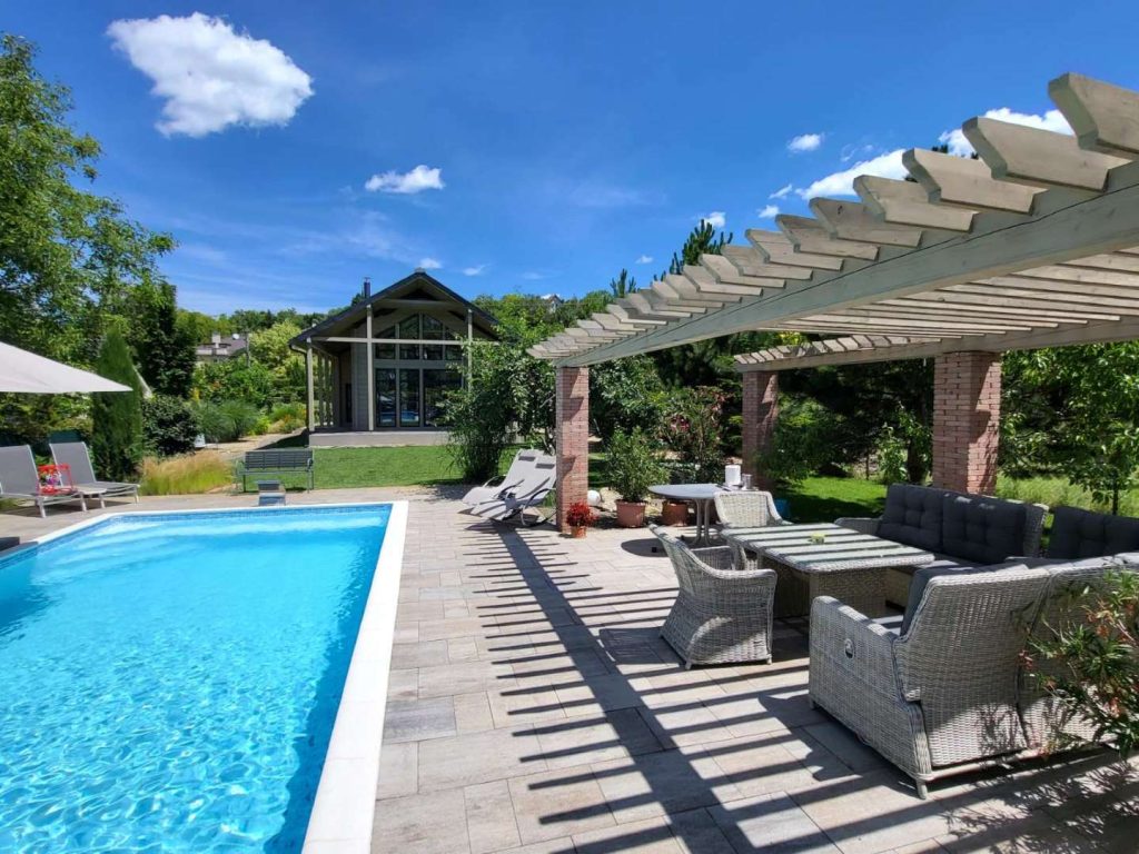 lyshouse rendezvényház (5)